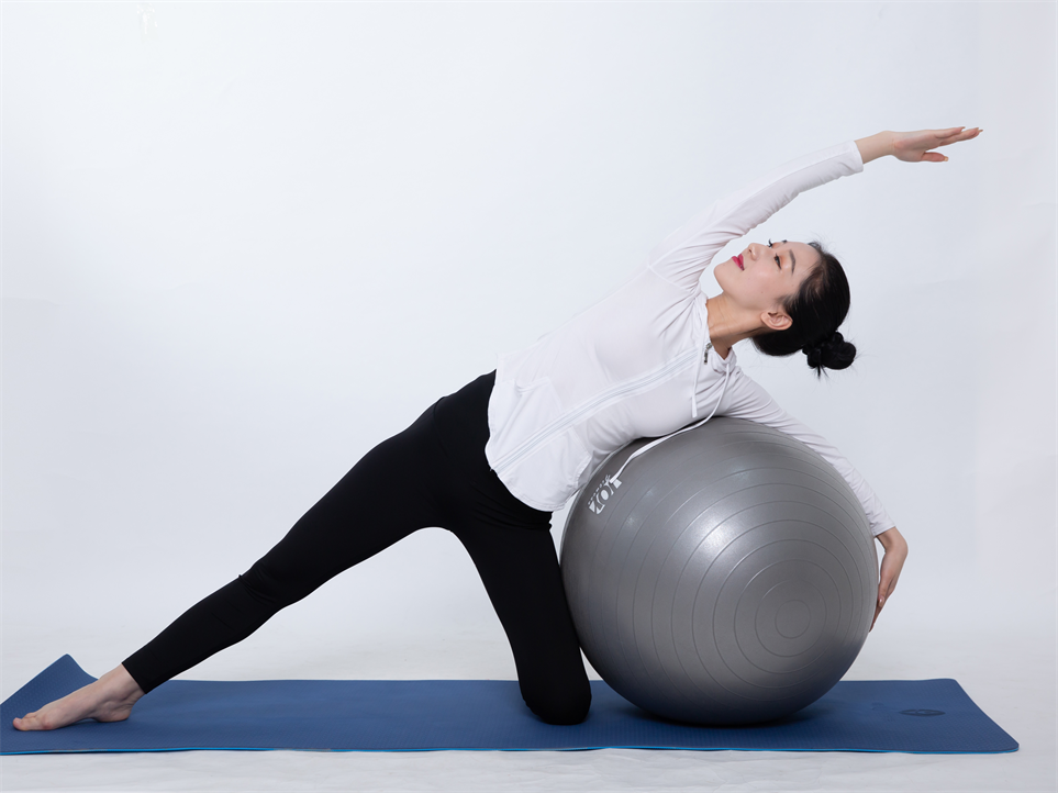 锁骨式呼吸（Clavicular Breathing)