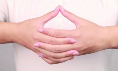 龟手印(Kurma)Kurma 的含义 Kurma 是“乌龟、海龟”的意思。  手印 龟手印 第 1 张