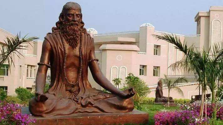 瑜伽之祖 瑜伽史上灵魂大师 -- 大圣哲帕坦伽利 (patanjali) 介绍  第 1 张