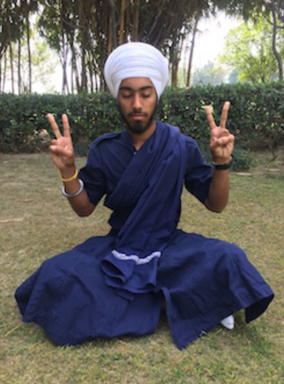 Yogi Bhajan 给你孩子的十件事(一) 孩子 父母 灵魂 关系 YogiBhajan 神性 儿子 第 2 张 Yogi Bhajan 给你孩子的十件事(一) 孩子 父母 灵魂 关系 YogiBhajan 神性 儿子 第 2 张