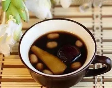 肩颈不好,女人衰老,12 式瑜伽保养你的青春! 颈椎 神经 肌肉 肩颈 坐姿 人体 第 3 张 肩颈不好,女人衰老,12 式瑜伽保养你的青春! 颈椎 神经 肌肉 肩颈 坐姿 人体 第 3 张