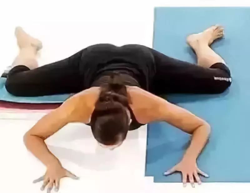 完美的体态,你想拥有吗?一套体态矫正序例! 体形矫正 骨盆 体态 膝盖 背部 肩膀 肌肉 第 26 张 完美的体态,你想拥有吗?一套体态矫正序例! 体形矫正 骨盆 体态 膝盖 背部 肩膀 肌肉 第 26 张
